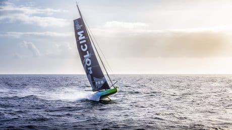 Carolijn Brouwer (52) vaart weer mee in  Ocean Race Europe: ’Deze racemonsters zijn heel heftig’