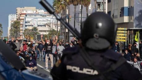El sector del metal de Cádiz para este miércoles como antesala a una huelga indefinida cuatro años después de 'la tanqueta'
