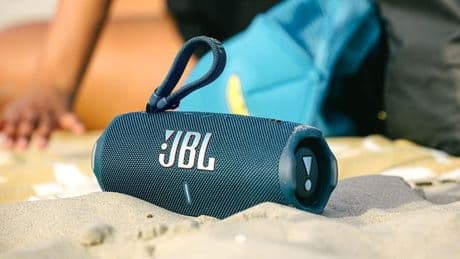 JBL : les enceintes portables au rapport qualité/prix presque imbattable font un carton avec ces offres