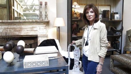 Adiós a Begoña Zunzunegui, la interiorista que revolucionó el sector y trajo, con su hermana, Armani a España