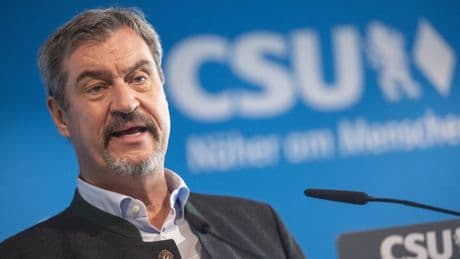 Liveblog Bundespolitik: Söder: Putin lässt sich nicht von „Fragebogen-Armee“ abschrecken