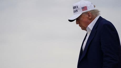 Trump amenaza a Putin como lo hizo antes con Zelenski tras sentir que Rusia no le está agradecido: "Estaría peor sin mí"