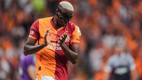 Okan Buruk'tan Victor Osimhen açıklaması! "Umarım önemli bir şeyi yoktur"