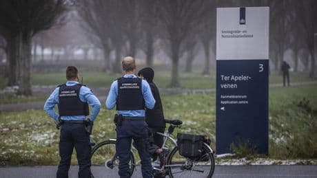 EU-hof: Nederland mag asielzoekers niet langer dan 6 maanden laten wachten