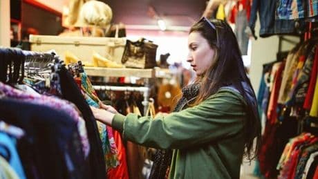 Liguria, cresce il mercato dell’usato: bene libri, vestiti e articoli sportivi