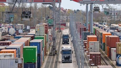 Statistisches Bundesamt: Zollstreit bremst deutsche Exporte aus