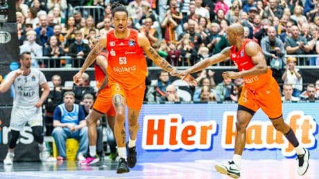 Chemnitz wehrt Matchball ab - Ex-Bayern-Star macht „Eier-Vergleich“