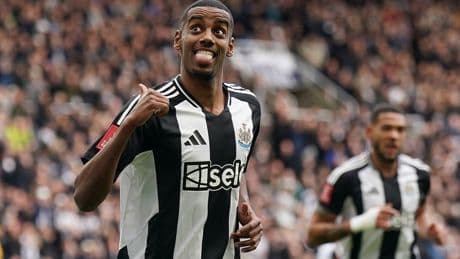Liverpool plot 'dream £150m Alexander Isak swoop' after landing £116m Florian Wirtz