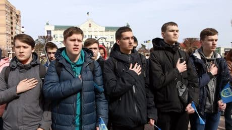 Ukraine : la loi martiale s’assouplit et autorise les hommes à se rendre à l’étranger