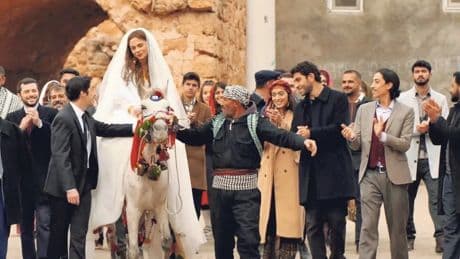 Başlık parası yüzünden evlenemeyen çiftin öyküsü
