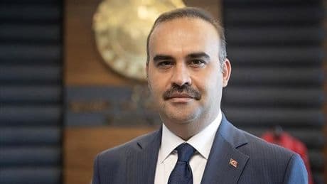 Bakan Kacır: "Sanayi ve Teknoloji Kolejleri kuracağız"