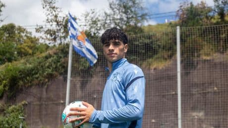 "Ojalá pueda estar muchos años aquí y entrar en la lista de los que más partidos tienen en la Real"