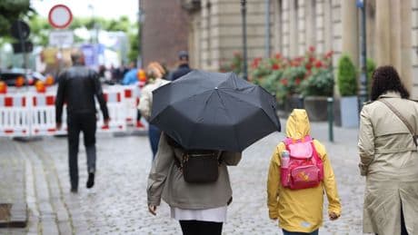 Wettervorhersage: Regen und vereinzelt Gewitter zu Beginn der neuen Woche