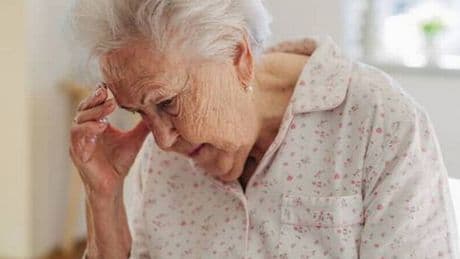 Two early signs of dementia that are not memory loss