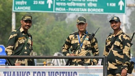 Pakistan 'ready for war' as 'imminent' India invasion fears skyrocket