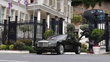 En çok satılan Rolls-Royce Türkiye'ye geldi