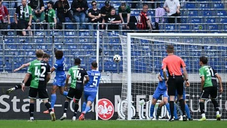 Hannover 96 II - Abschieds-Sieg mit Tor-Klau