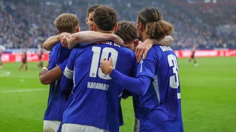 Schalke'de çöküş sürüyor