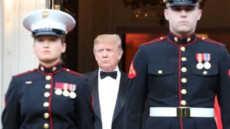 Trump besucht König Charles - Expertin äußert Verdacht zu Kutschenfahrt durch Windsor