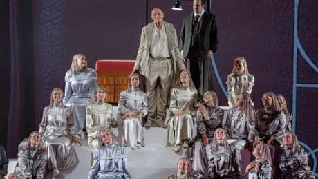 Musiktheater: Traumartiges Spiel um Gut und Böse