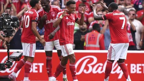Nottingham Forest 3 golle kazandı