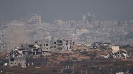 Live updates: Israeli strikes pound Gaza as a US-backed group plans to start aid operations