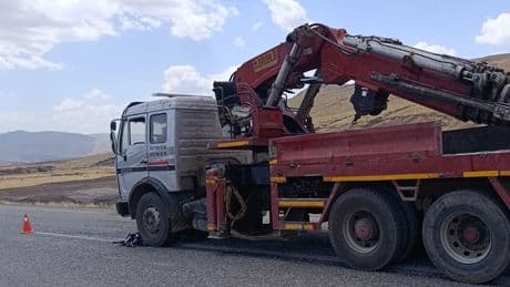 Bitlis'te kahreden olay... Düğün konvoyunda vincin altında kalarak hayatını kaybetti