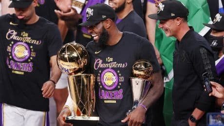 El presidente de Philadelphia 76ers cuestiona el último anillo de LeBron: "Todo el mundo sabe que ese campeonato no cuenta"