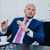 Een ‘gevaarlijke’ vraag: mag het leger sneller dan normaal zijn lege munitiestocks aanvullen?