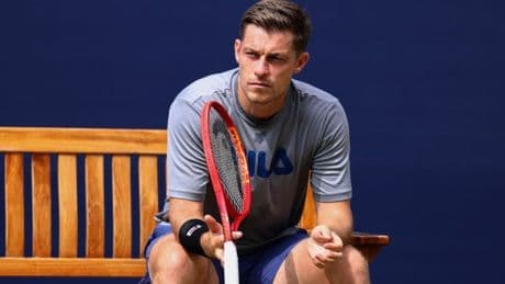 Former Wimbledon champion finds out his nan has died after coming off court
