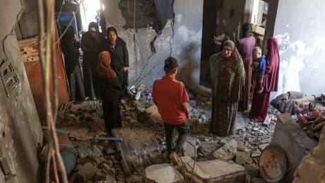 En direct, guerre à Gaza : l’armée israélienne poursuit ses bombardements, au moins 51 morts depuis samedi selon le ministère de la santé