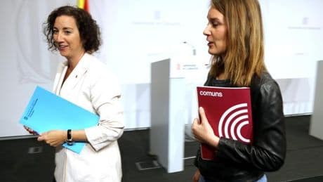 ERC y Comuns chocan por la tasa turística y complican la tramitación de la nueva ley