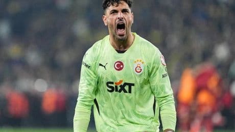 Galatasaray'da bir imza daha