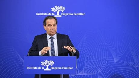 Los 100 mayores grupos familiares piden un pacto de Estado PSOE-PP
