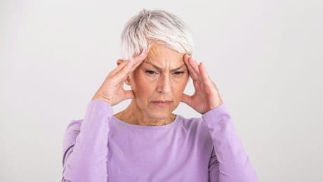 Chez certaines femmes, les symptômes de la ménopause ne s'arrêtent jamais: un syndrome encore mal diagnostiqué