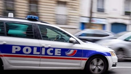Relschoppers vallen auto's aan op snelweg in Franse Limoges