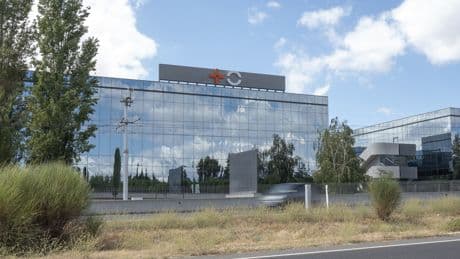 Orange busca bancos de inversión para lanzar una oferta por Masorange