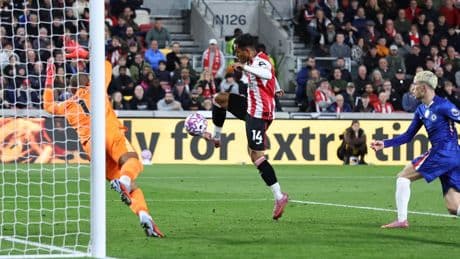 Brentford 2-2 Chelsea: Fabio Carvalho strikes late to nick dramatic derby draw for Bees