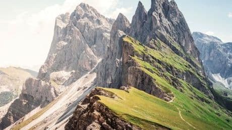 Dolomiten - Massentourismus in Südtirol: Die Einheimischen protestieren zu Recht!