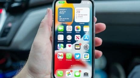 Anyone selling iPhone issued warning as experts say they could 'lose hundreds'