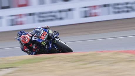 Hat trick de poles para Quartararo y salta la sorpresa con Marc Márquez en Silverstone