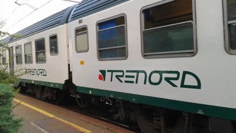 Trenord aumenta gli stipendi. "Se migliorerà la puntualità"
