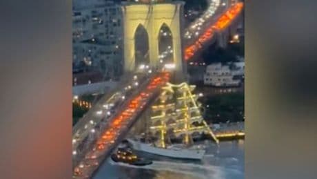 New York: Augenzeuge berichtet von Havarie an der Brooklyn Bridge