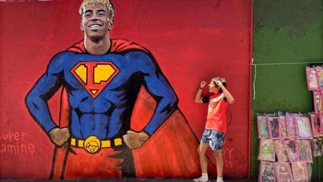 Restauran el mural dedicado a Lamine Yamal que había sido vandalizado