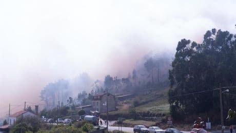 Incendios forestales en A Coruña: la Xunta considera controlados los dos de Ponteceso (A Coruña)
