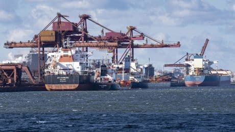 ArcelorMittal Dunkerque : derrière les hauts-fourneaux, tout un écosystème en sursis