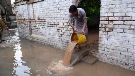 Pakistan : la mousson a fait près de 400 morts selon le dernier bilan