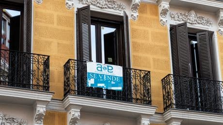 El BOE declara nuevas zonas tensionadas para el alquiler: San Sebastián, A Coruña y 21 municipios navarros