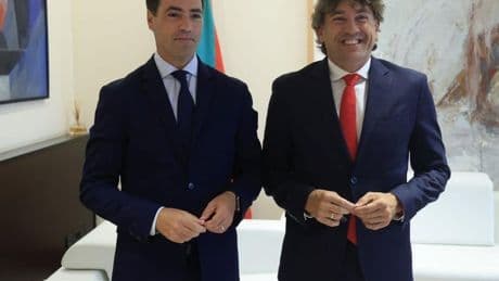 Andueza reprocha a Pradales que equipare a PSOE y PP como responsables de la polarización política