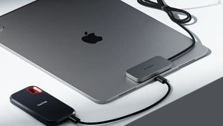 This magnetic charger brings the conveniences of wireless charging to the iPad